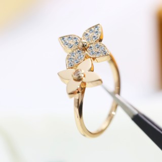 Louis Vuitton Blossom Butterfly Open Ring